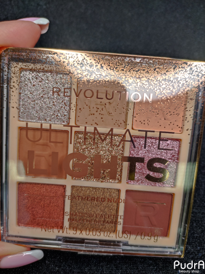 Revolution Makeup Тени для век Ultimate Light Feathered Nude