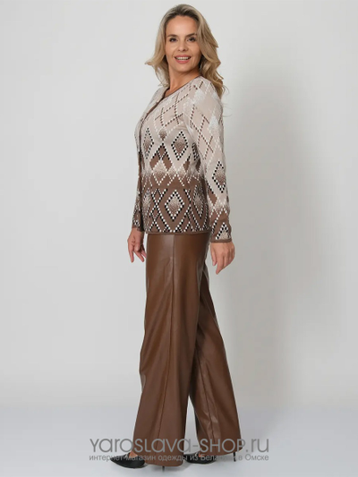 Жакет полуприлегающего силуэта в бежевом цвете