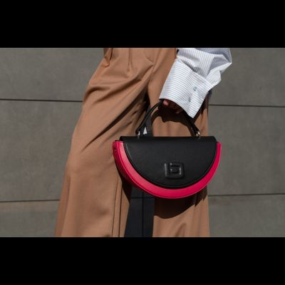 SLICY BAG 2116 Черный/фуксия