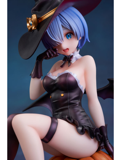 Фигурка 1/7 Рем (Rem Phantom Night Wizard Ver.)