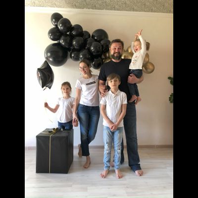 Оформление взрослого дня рождения в чёрно-золотом цвете № 1466