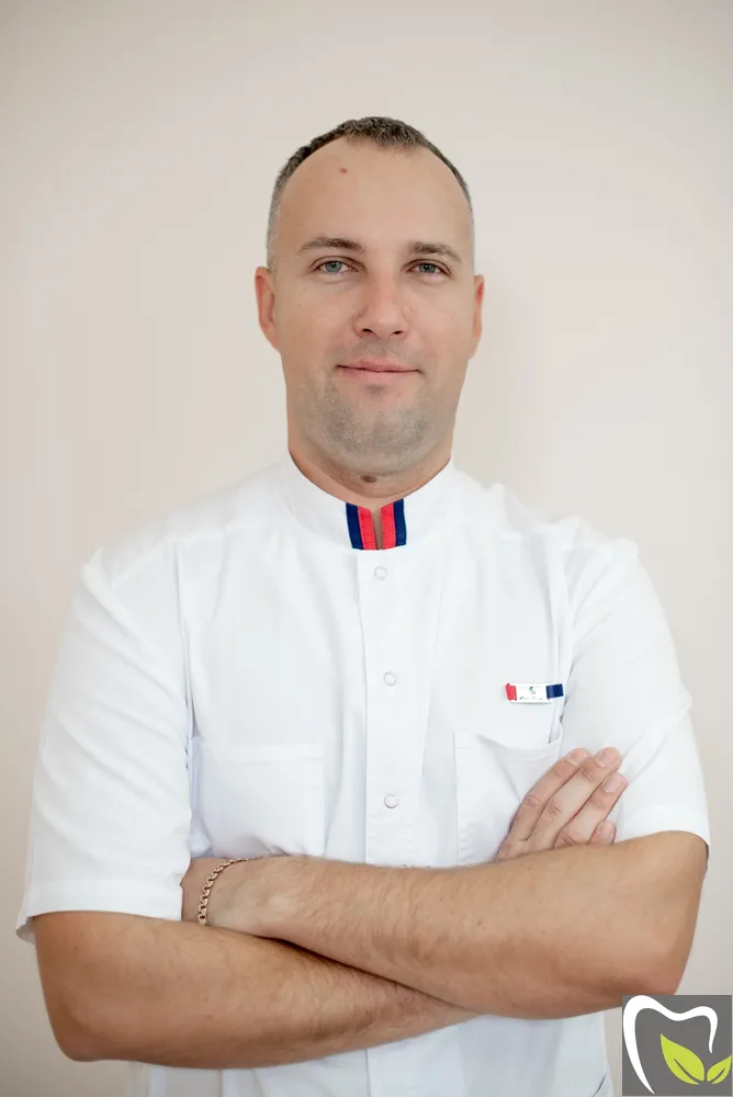 Врач-стоматолог ортопед Катана Артур Олегович