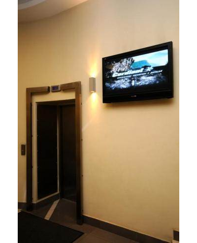 РЕКЛАМА В БЦ "СМОЛЬНЫЙ"