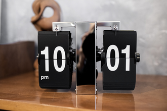 Перекидные часы Flip clock VOLK