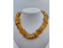 Лечебные бусы из крупного белого янтаря 10749