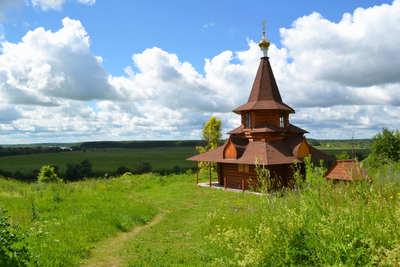 Экскурсия "Чекалин (Лихвин) – самый маленький город России + Гремячев монастырь"