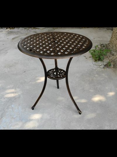 Стол кофейный из литого алюминия Harbin 60