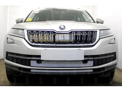 Защита радиатора Skoda Kodiaq 2016- chrome низ с парктроником (2 части)