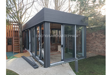 Облицовка фасада и углов здания ДПК