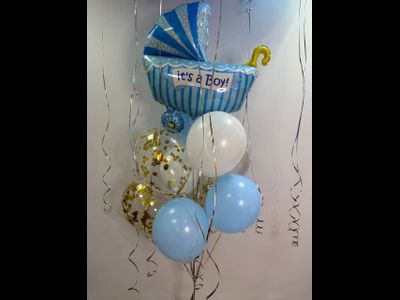 Фонтан шаров ура мальчик