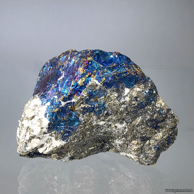 Халькопирит и пирит. Мексика. 56*41*35мм