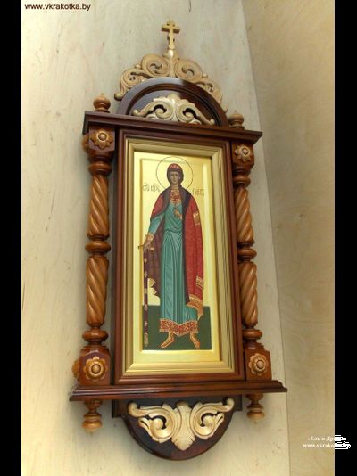 Резной киот для мерной иконы