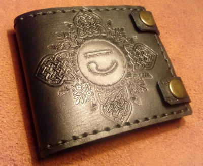 С чертогом Лебедя