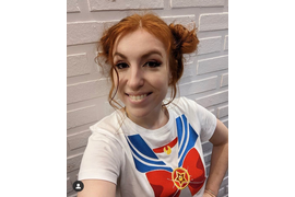 Вышивка на футболке Sailor moon