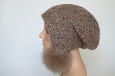 Ореховая женская шапка ушанка с помпонами Vizio 6924