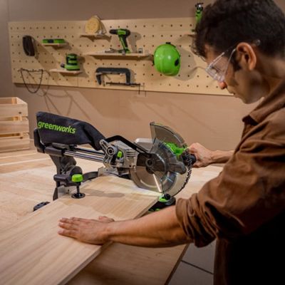 Торцовочная пила Greenworks GD24MS216 24V