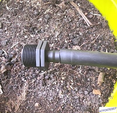 Штуцер 1/2 НР x 16мм (ерш)