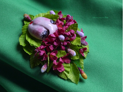 Яркая брошь в стиле шебби-шик "Принцесса Цветов. Весенний Театр"