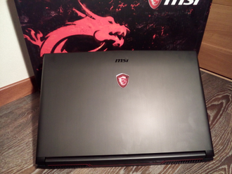 MSI GV72 7RD-864XRU ( 17.3 FHD i7-7700HQ GTX1050 8ГБ 1TБ + 120SSD )