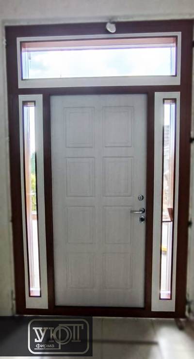 №11. входная дверь с фрамугами в коттедж. плёнка vinorit