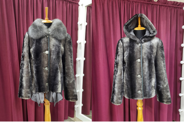 Переделка шубы. Укоротили, из срезки вместо воротника сделали капюшон.