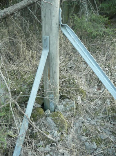 Ригель для крепления на скальном грунте