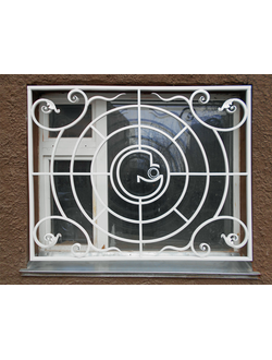 Решётки на окна кованые №5