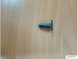 Клипса универсальная черная (цена за 100 шт.)