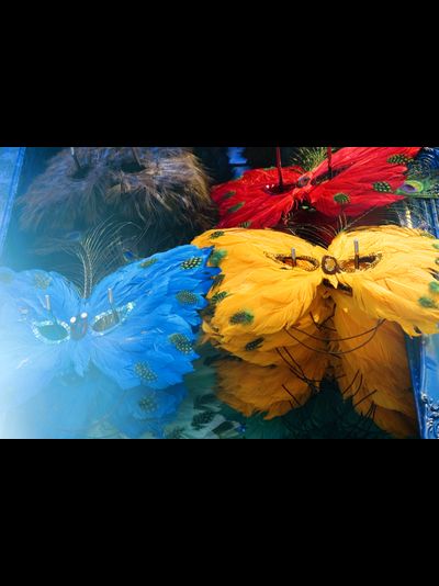 Купить греющую картину с фото карнавальные маски