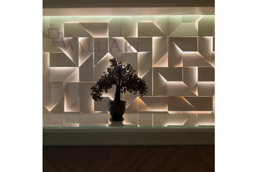 Световая панель "IQ". Монтаж наш. Цвет панелей - Ral 9001 (слоновая кость). Подсветка с теплым светом (3000к).