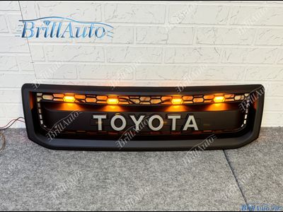 Решетка радиатора Toyota Prado 120 с подсветкой