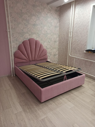 Кровать "Ксю" светло-бежевого цвета