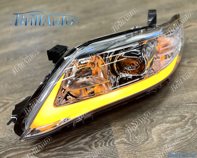 Фары Toyota Camry 40 в стиле Lexus бегающие (светлые)