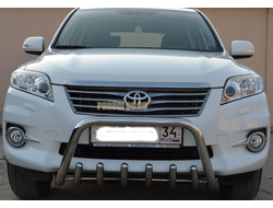 Защита переднего бампера скоба низкая+акула d53/42 для Toyota Rav4 (2010-2012)