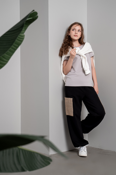 Брюки с накладными карманами из мешковины