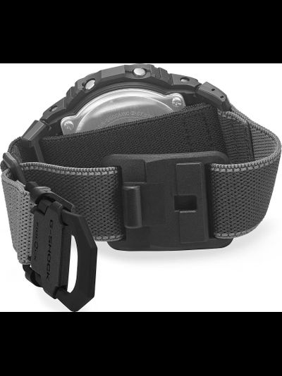Часы Casio G-Shock DW-5600MNC-1E