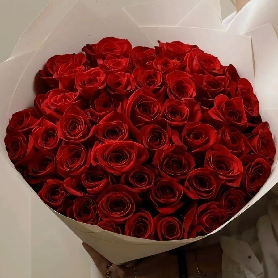 Свежие розы с доставкой по Краснодару