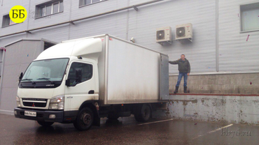 Грузовик Mitsubishi Fuso 2т фургон 4,35*2,10*2,10 