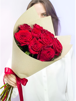 Букет из 9 роз Ред Наоми