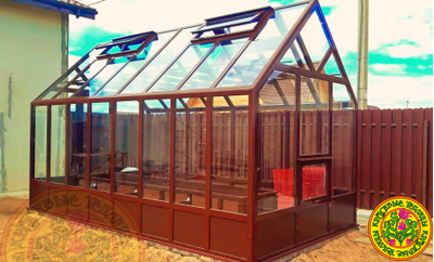 Английская теплица со встроенными грядками Бриттон - Красивые теплицы