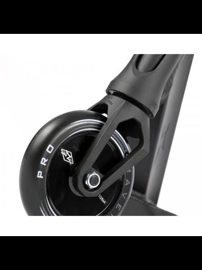 Трюковой самокат AO Maven Pro