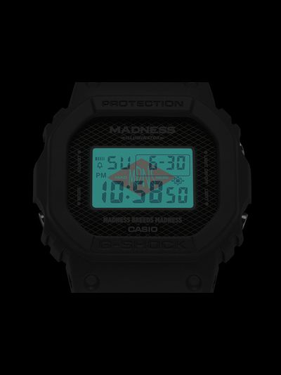Часы Casio G-Shock DW-5000MD-1