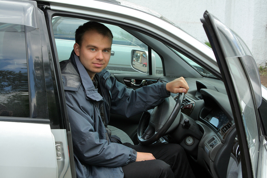 Торговый представитель на авто