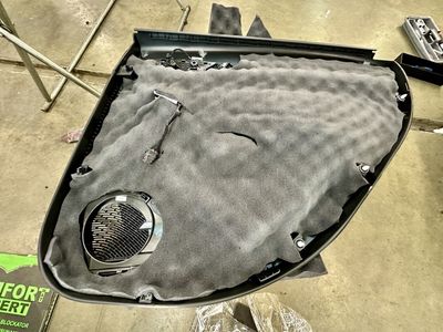 Шумоизоляция LADA Vesta Cross / Лада Веста Кросс