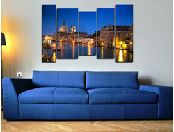 Модульная картина "Красивый город на воде"