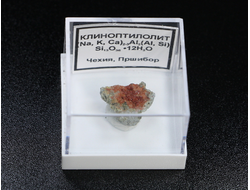 Клиноптилолит в пластиковом боксе, Чехия, Пршибор №22315