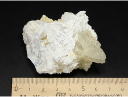 Барит на халцедоне, Россия, Северный Кавказ, КЧР, Усть-Джегутинский район (70*55*26 мм, 87 г) №28388