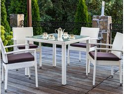 Комплект столовой мебели  MILANO белый из искусственного ротанга
