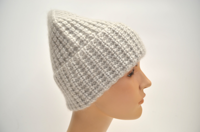 Vizio шапка с отворотом Италия