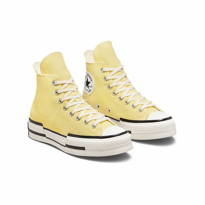 Converse yellow 2025